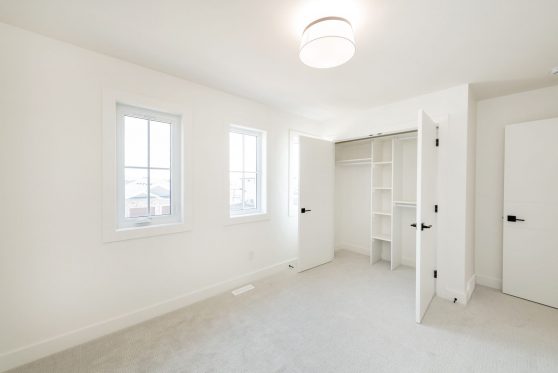 COPYRIGHTED BY D&M IMAGES