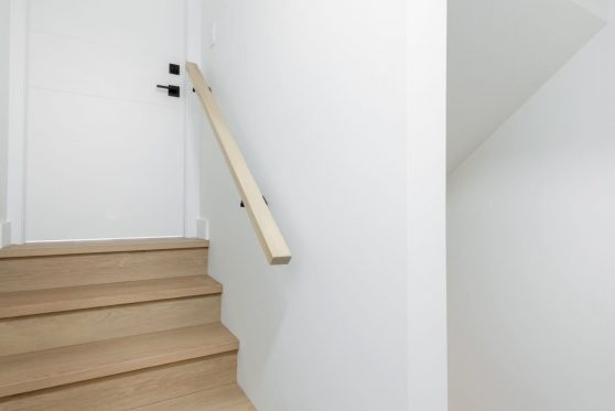 COPYRIGHTED BY D&M IMAGES