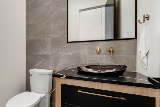 saskatoon-VERO-vanity-289200-70